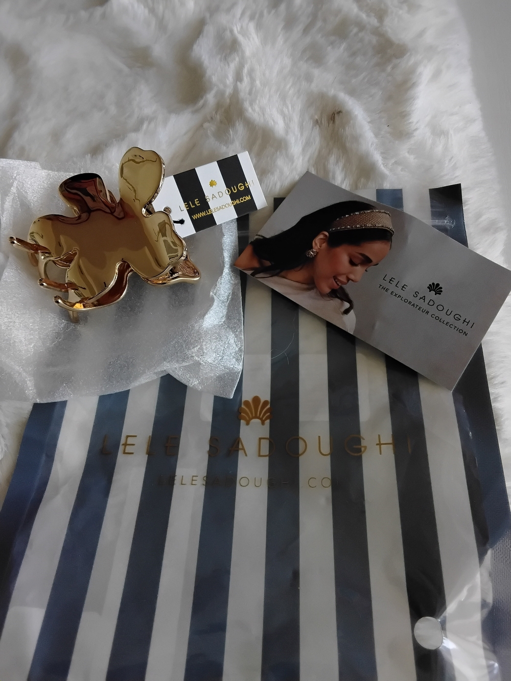 Lele Sadoughi Gold LILY CLAW CLIP